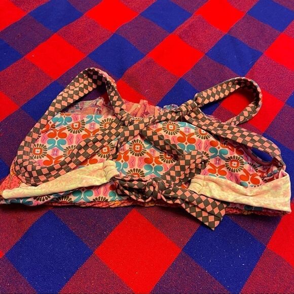 Maaji Reversible Ruffle Bikini Top Size Small Top ONLY!! - Picture 4 of 5